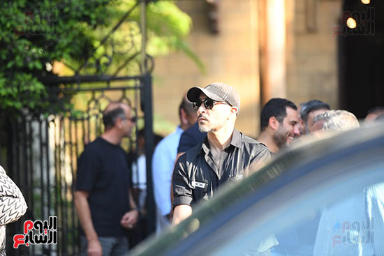 جنازة والدة المطرب أمير عيد جنازة والدة المطرب أمير عيد