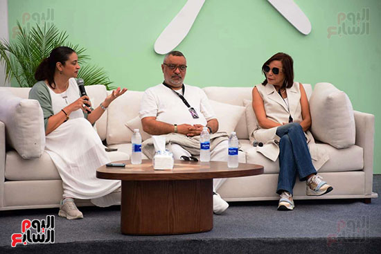 كلمة الكاتبة الصحفية علا الشافعى