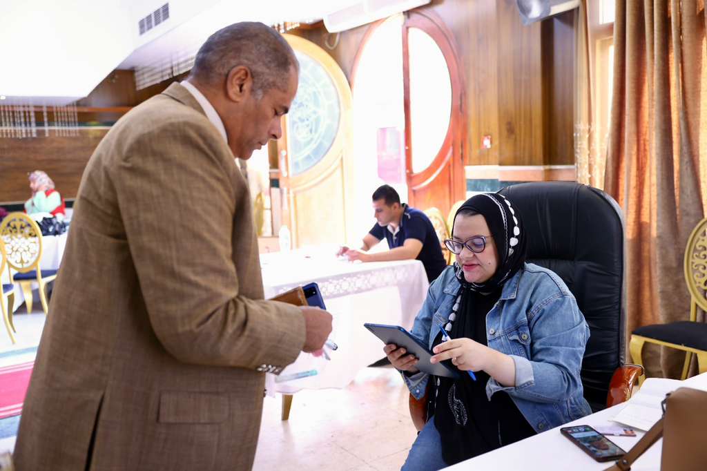 إقبال كثيف من المحامين على الكشف الطبي المجاني (2)