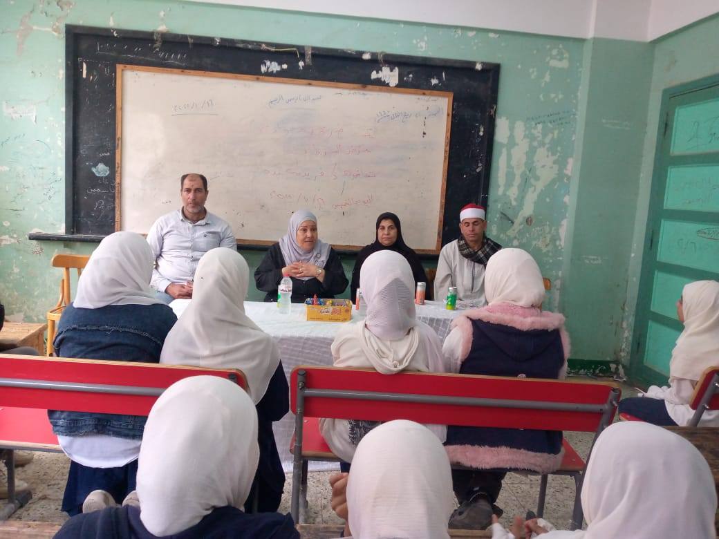 ندوة عن التوعية بخطورة مرض سرطان الثدي ندوة عن التوعية بخطورة مرض سرطان الثدي