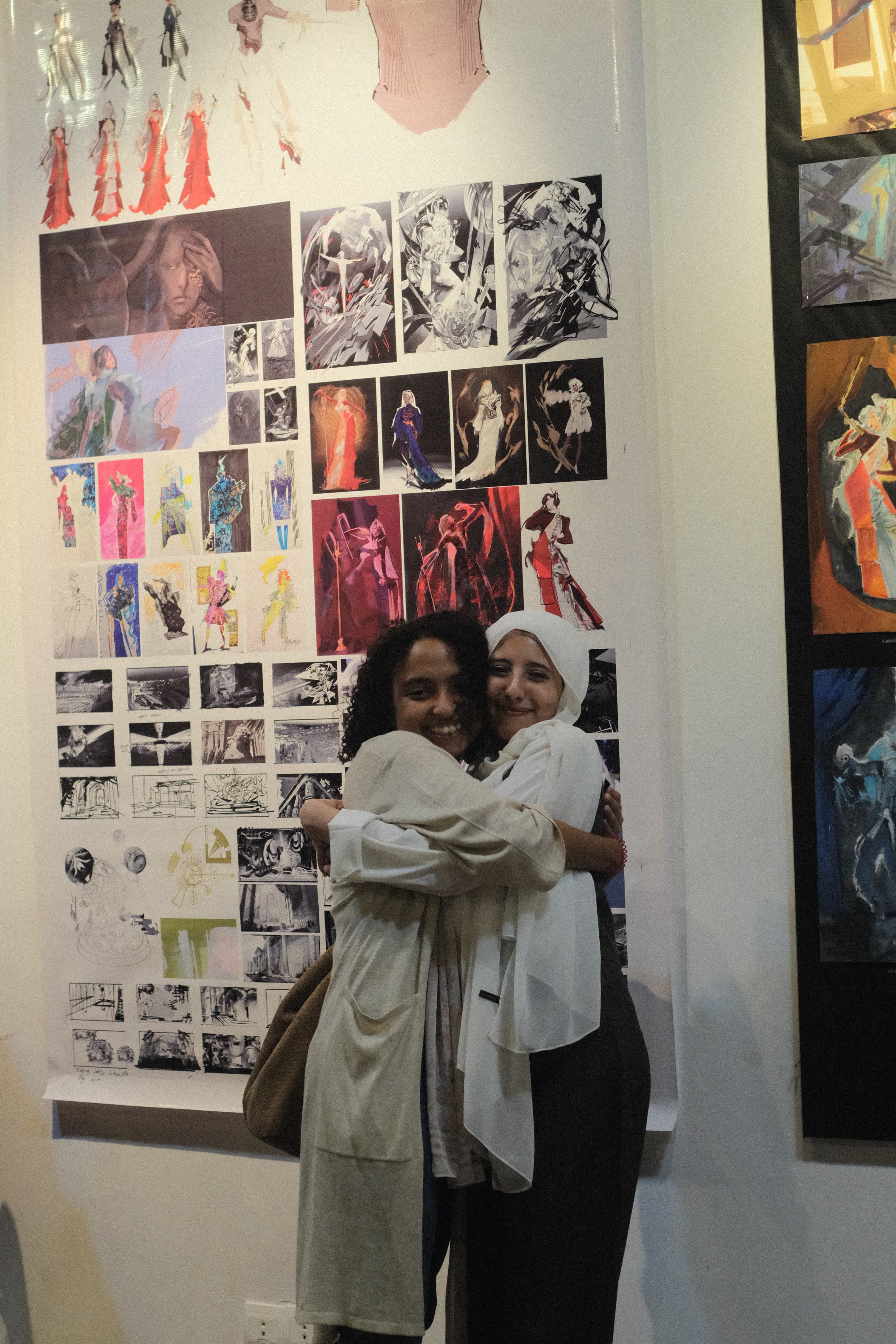 جانب من معرض لمشاريع تخرج طلاب قسم الديكور بجامعة حلوان فى دار الأوبرا المصرية (9)