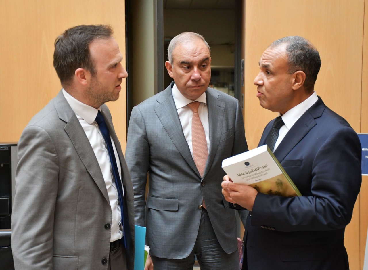 وزير الخارجية بدر عبد العاطى وزير الخارجية بدر عبد العاطى