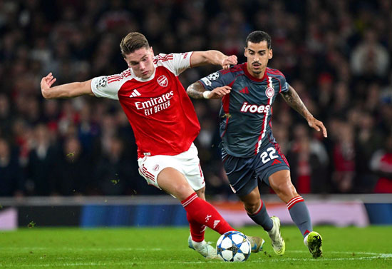 لقاء أرسنال وأوليمبياكوس