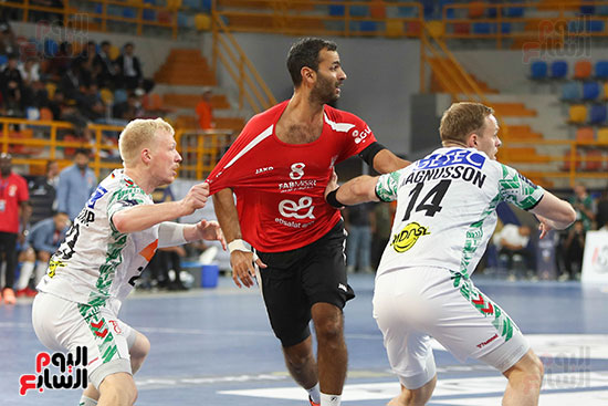  فريق رجال كرة اليد بالنادى الأهلى أمام نظيره ماجدبيرج الألماني (8)