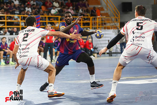  فيزبريم المجري وبرشلونة  (16)