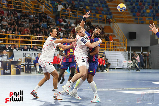  فيزبريم المجري وبرشلونة  (20)