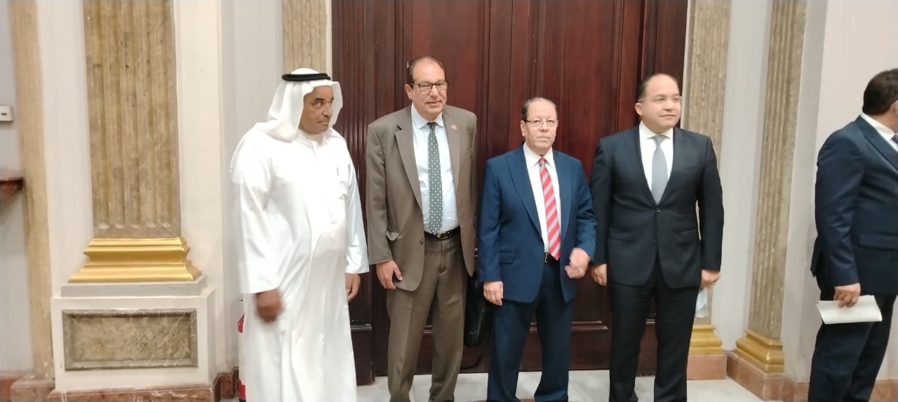 توافد أعضاء مجلس الشيوخ لحضور الجلسة  (1)