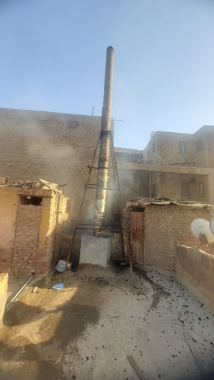 السيطرة على حريق مطعم فى الساحل (3)