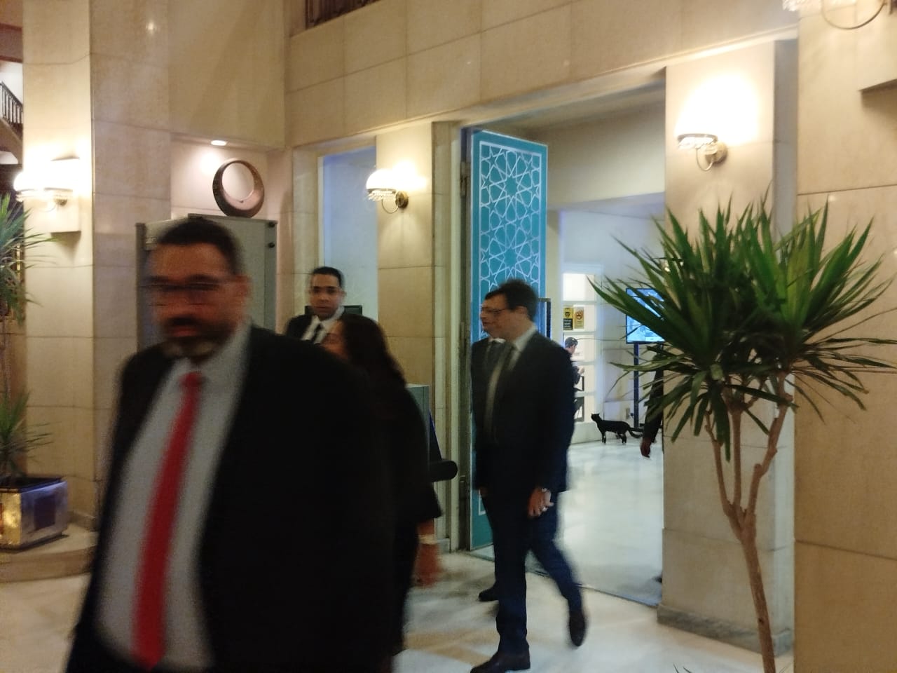 وزير الثقافة يصل إلى دار الأوبرا  لحضور حفل عمر خيرت (2)