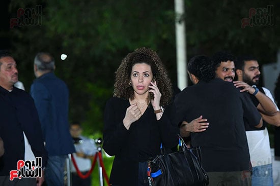 أمير عيد يتلقى عزاء والدته بمسجد حسين صدقى فى المعادي (16)