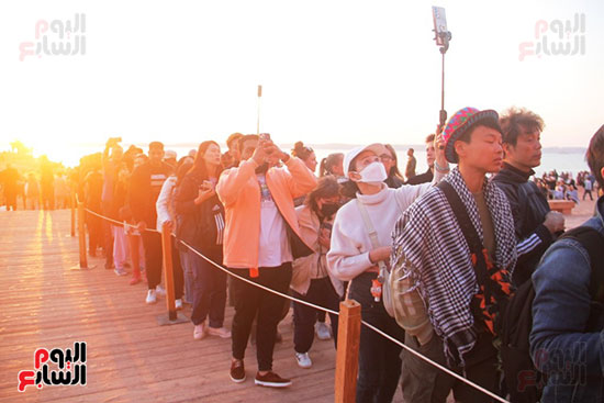 طوابير-السائحين_2 طوابير-السائحين_2