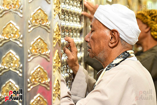 استعدادات الليلة الختامية لمولد الحسين (7)