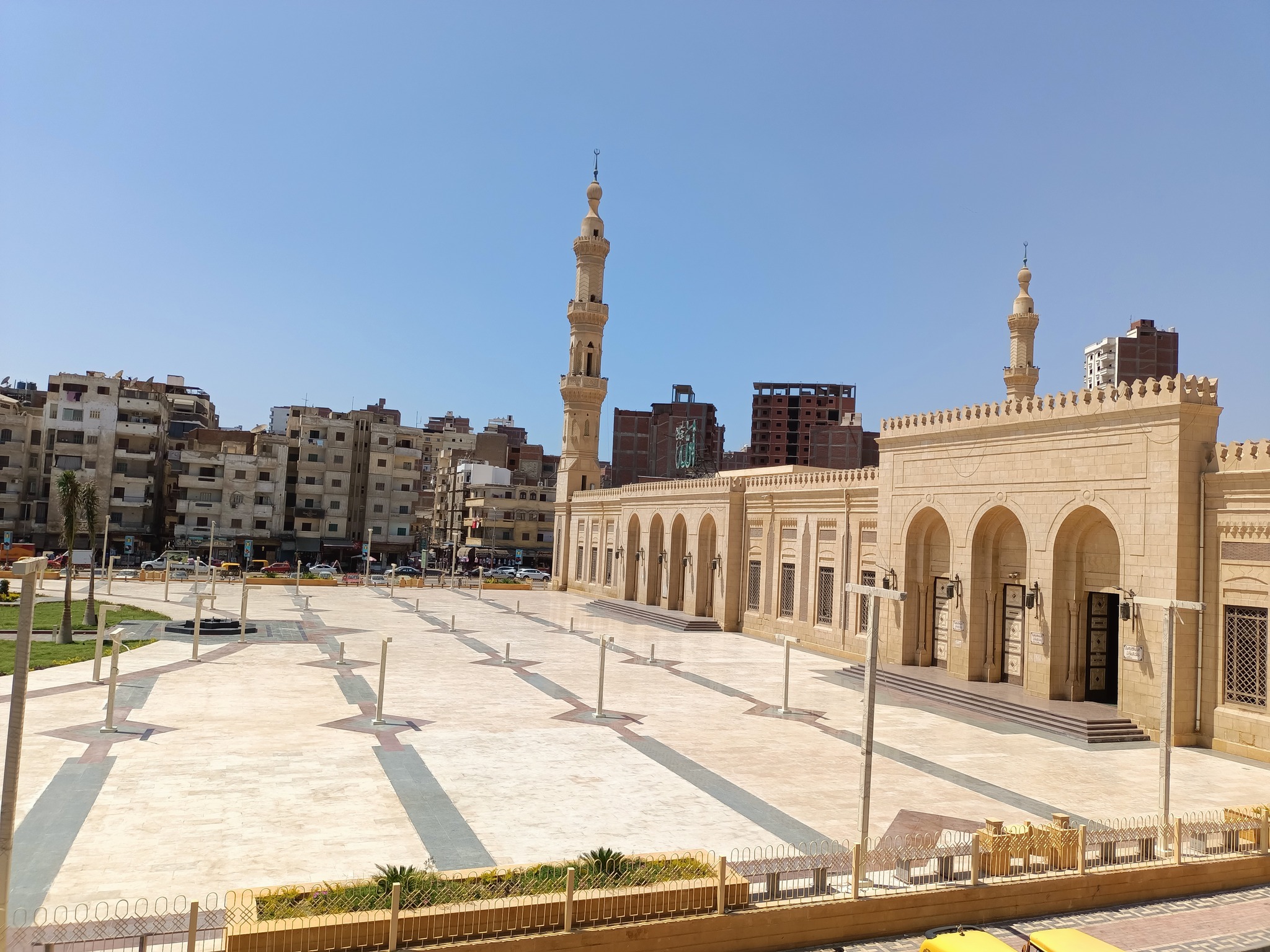 جمال مسجد إبراهيم الدسوقي عقب تطوير ساحته جمال مسجد إبراهيم الدسوقي عقب تطوير ساحته