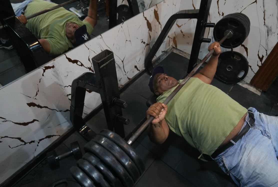 أشرف محرزس (6)