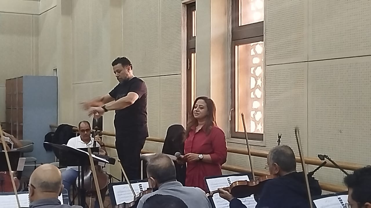 بروفة المطربة ريهام عبد الحكيم