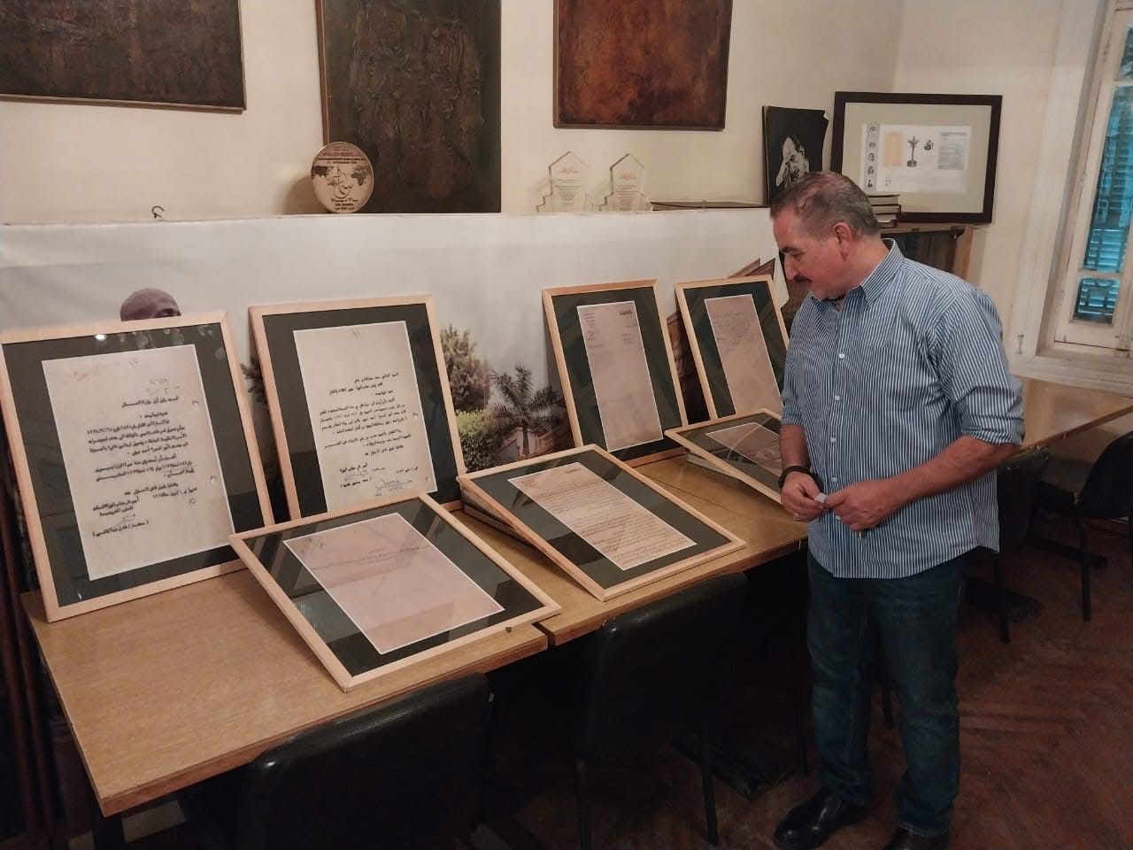 عدد من الصور النادرة