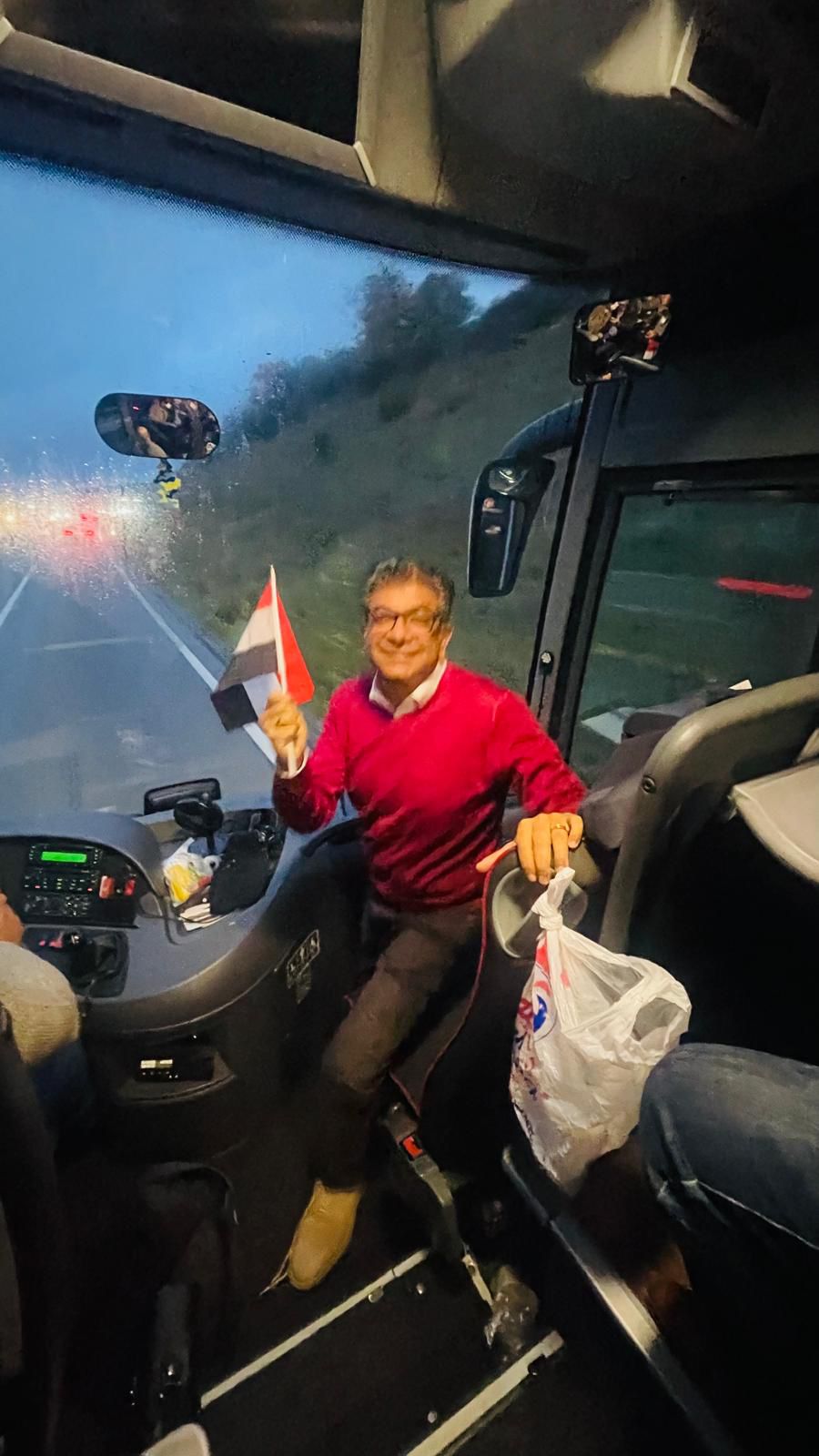 الجاليات المصرية تتحرك لبروكسل لاستقبال الرئيس السيسى (4)