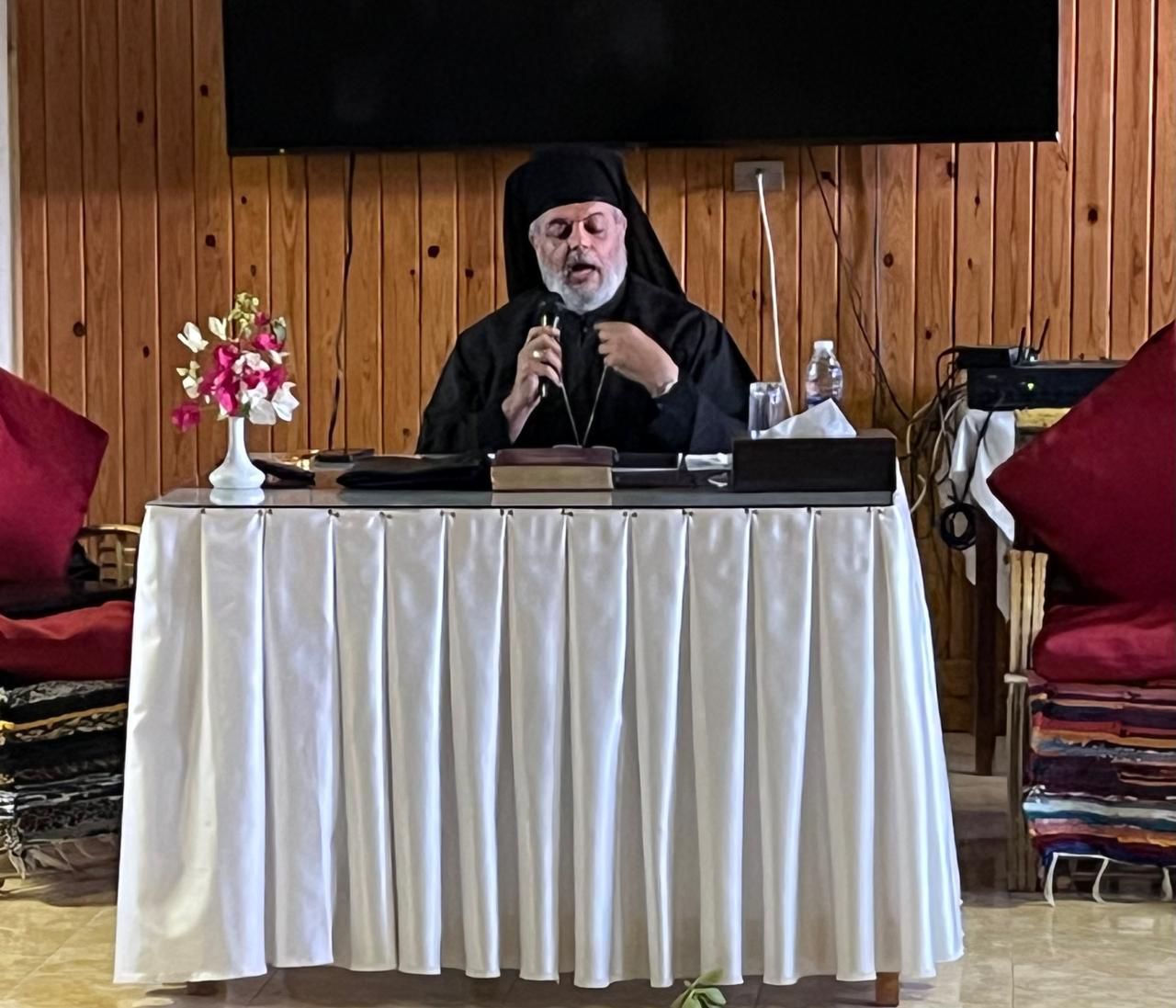 جلسات مؤتمر الكهنة والرعاة 