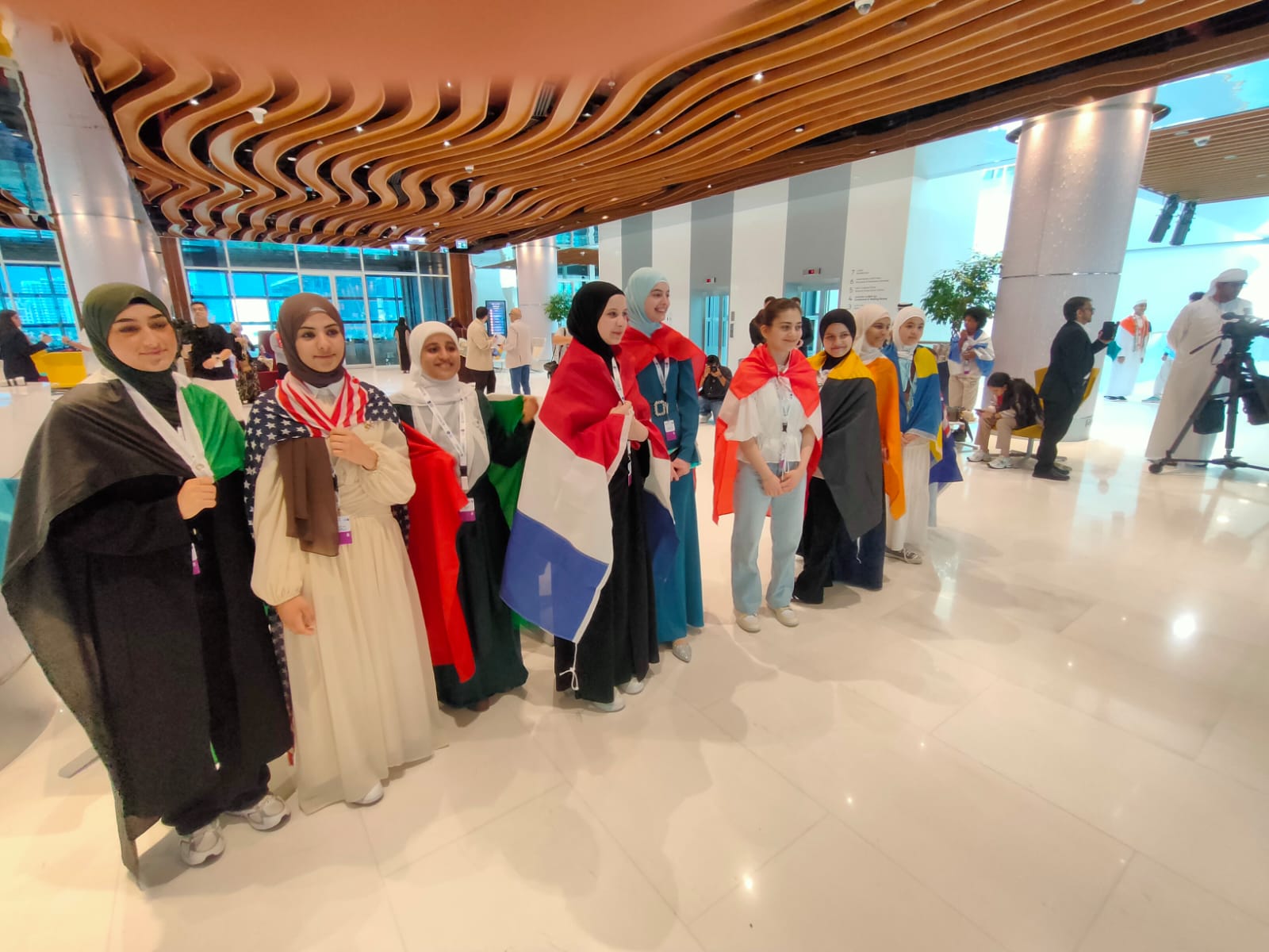 مكتبة محمد بن راشد  (2)