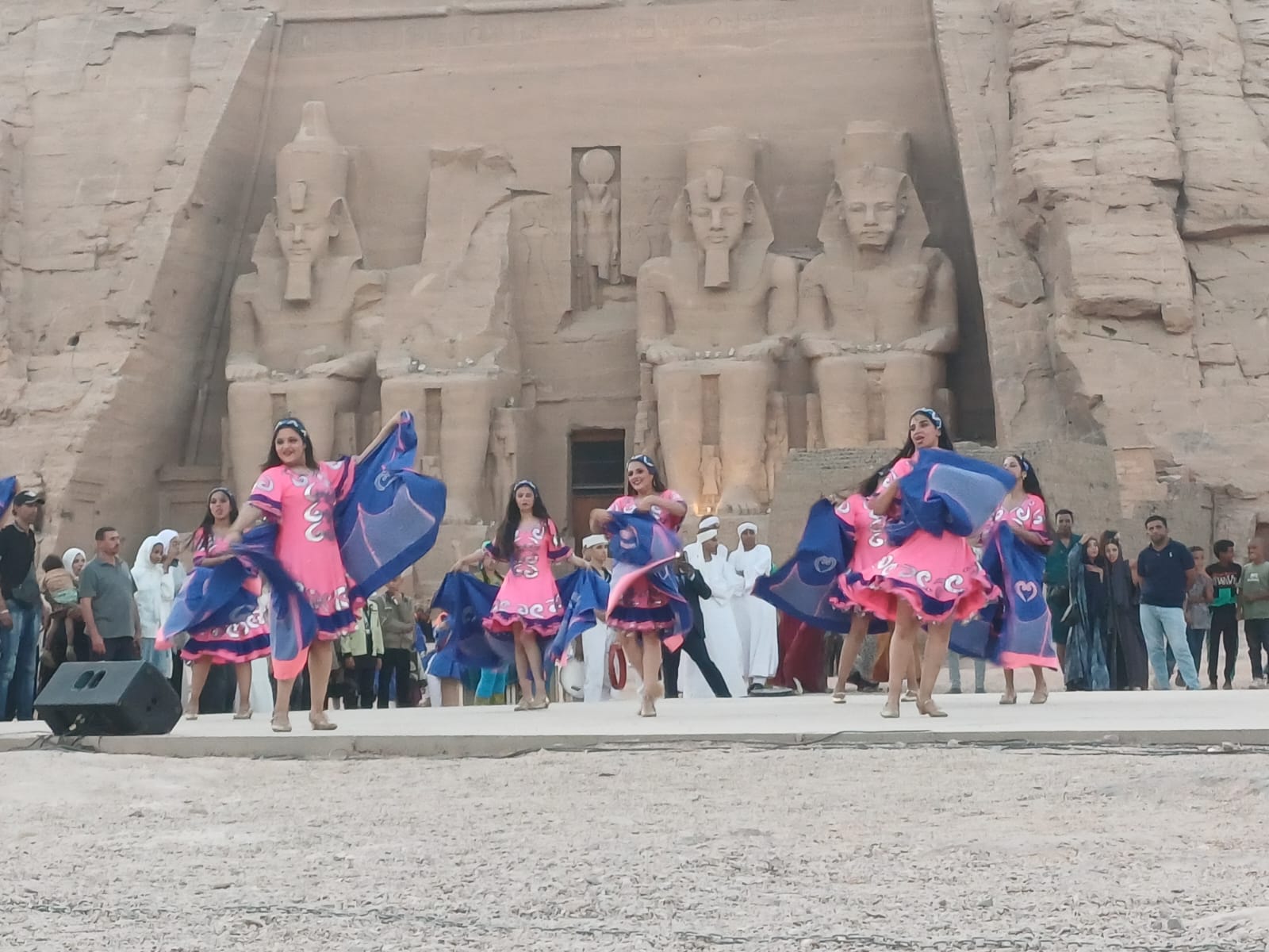 العروض العروض