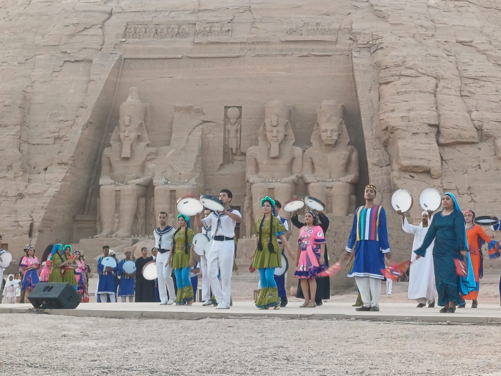 عروض الفرق عروض الفرق