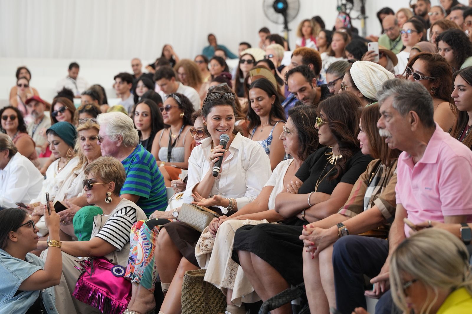 يسرا اللوزى