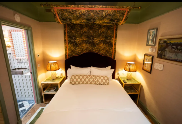 اغرب فندق في العالم بمدينة اوكسفورد