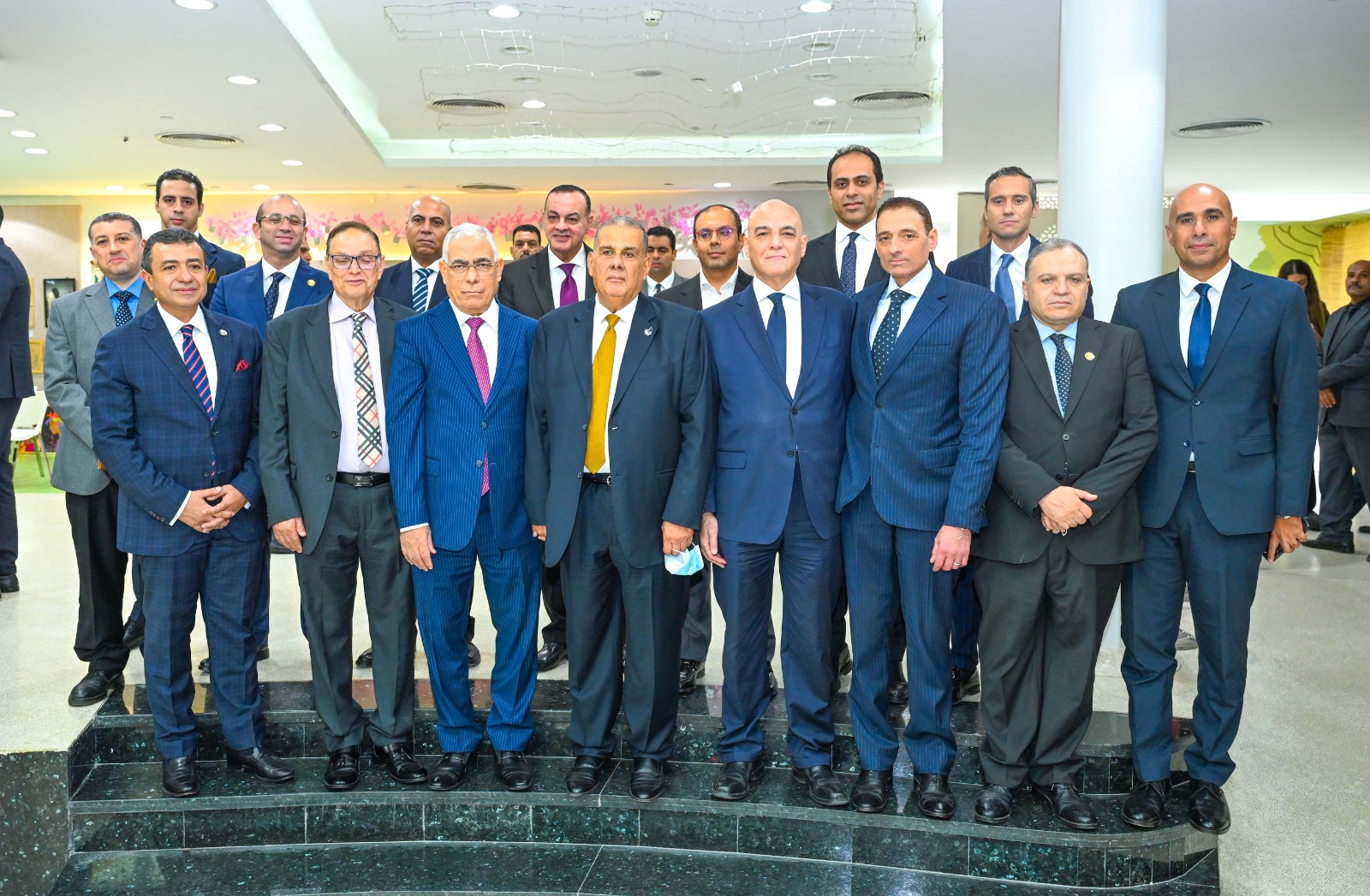 النائب العام يزور مستشفى سرطان الأطفال  (2)