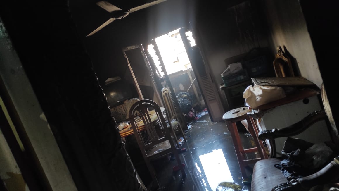 العقار من للداخل العقار من للداخل