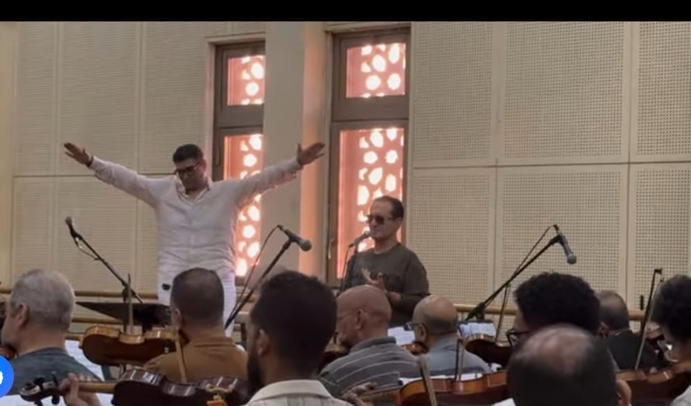 بروفة المطرب محمد ثروت