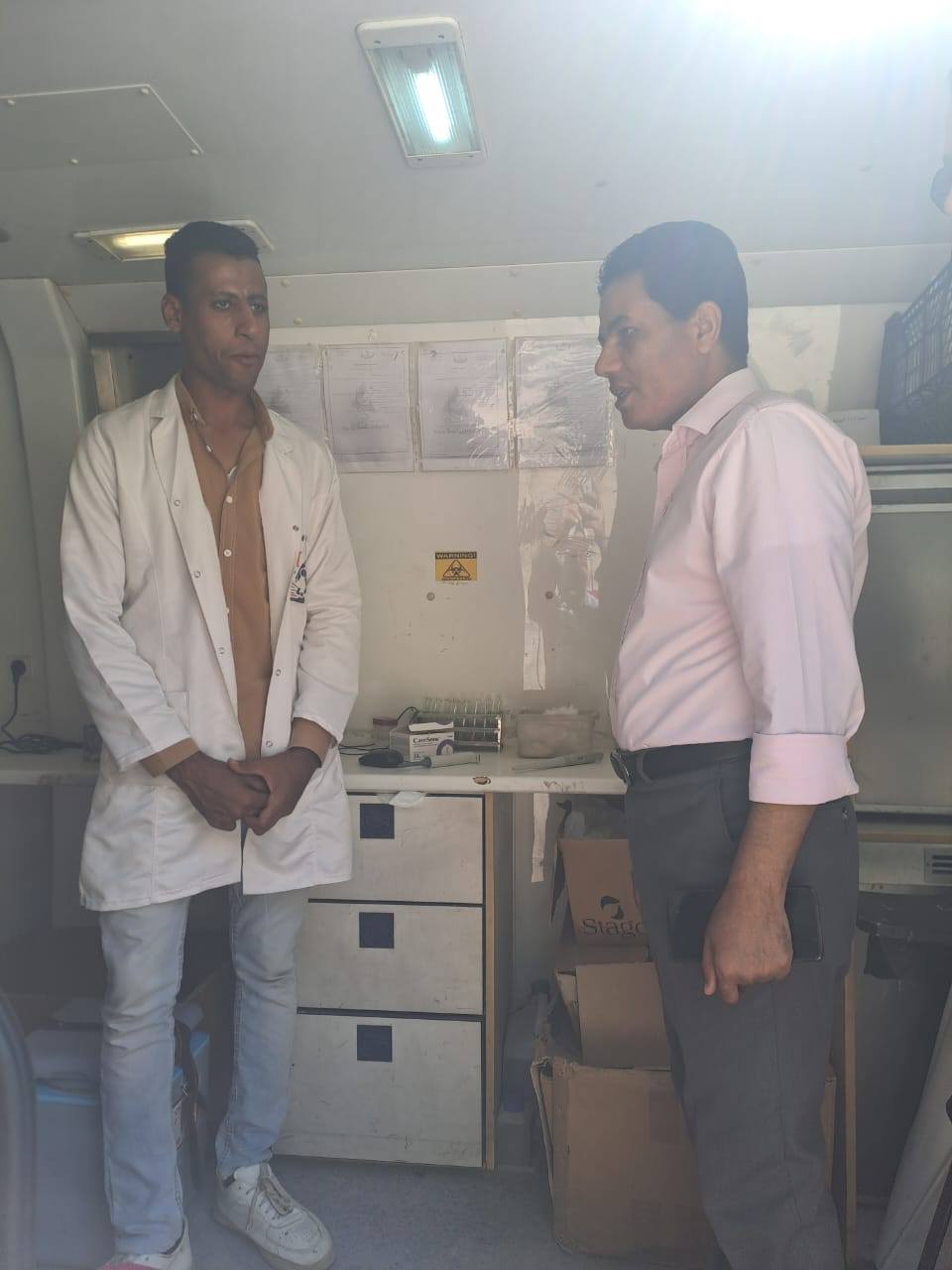 متابعة القافلة الطبية بمركز شباب الحبيل في مدينة البياضية بالمجان