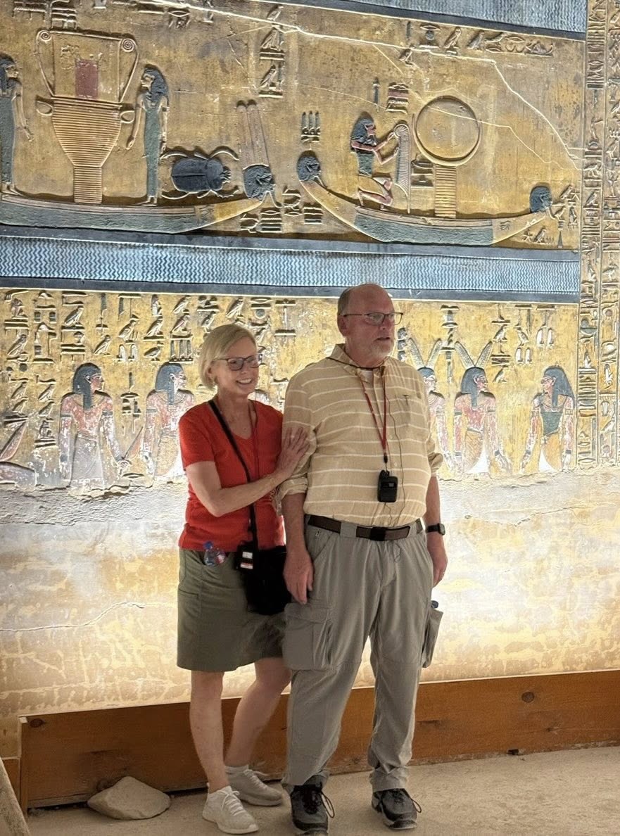 ضيوف مصر ومتعة خاصة فى مقابر الملوك ضيوف مصر ومتعة خاصة فى مقابر الملوك