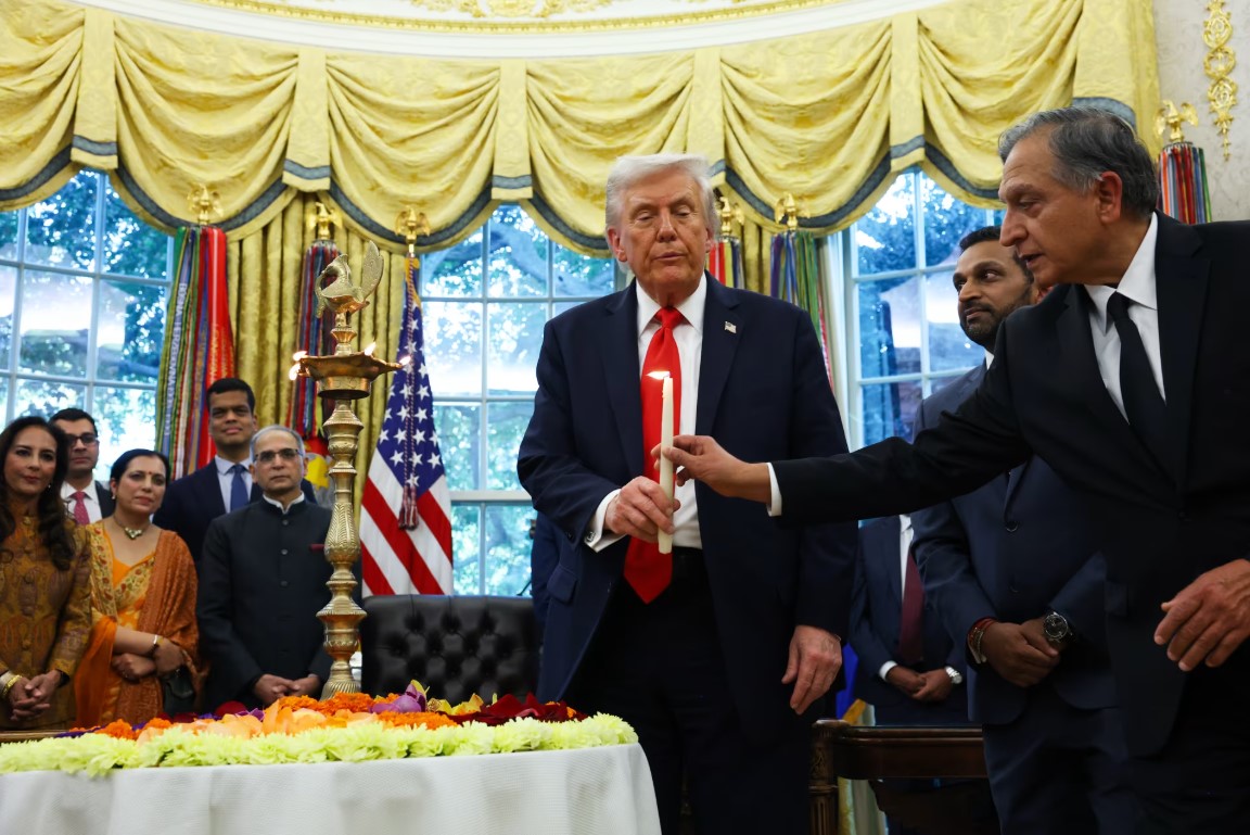 ترامب والشمعة