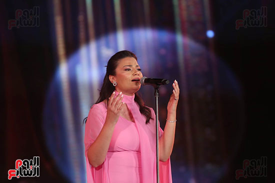 المطربة رحاب تطرب جمهور الموسيقى العربية المطربة رحاب تطرب جمهور الموسيقى العربية