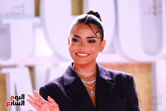 اسماء جلال اسماء جلال