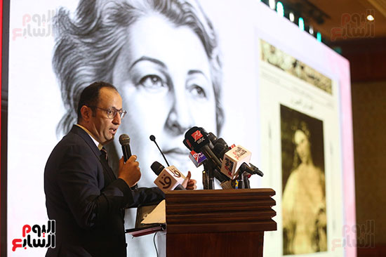  الاحتفال بمرور مائة عام على صدور روز اليوسف (9)