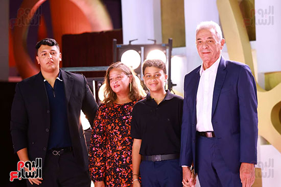 محمود حميدة وعائلته محمود حميدة وعائلته