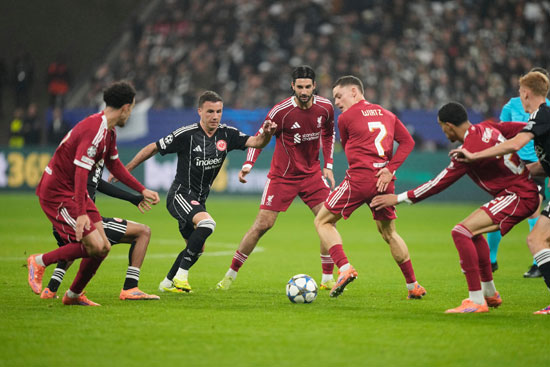 جانب من الشوط الأول