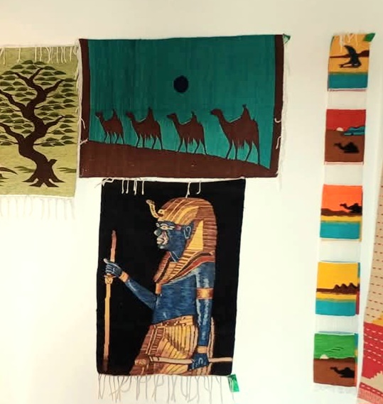 صناعة السجاد اليدوى بقرية البشندى فى الوادى الجديد (3)