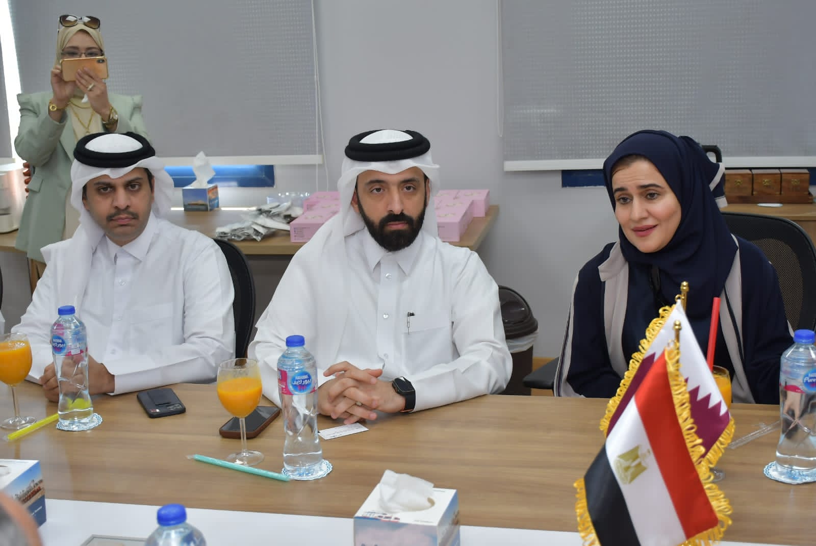 وفد قطري ببورسعيد