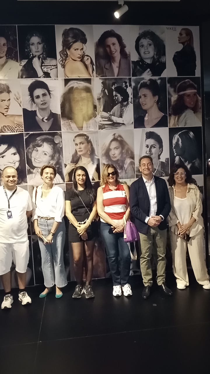 سفير فرنسا في معرض يسرا بالجونة