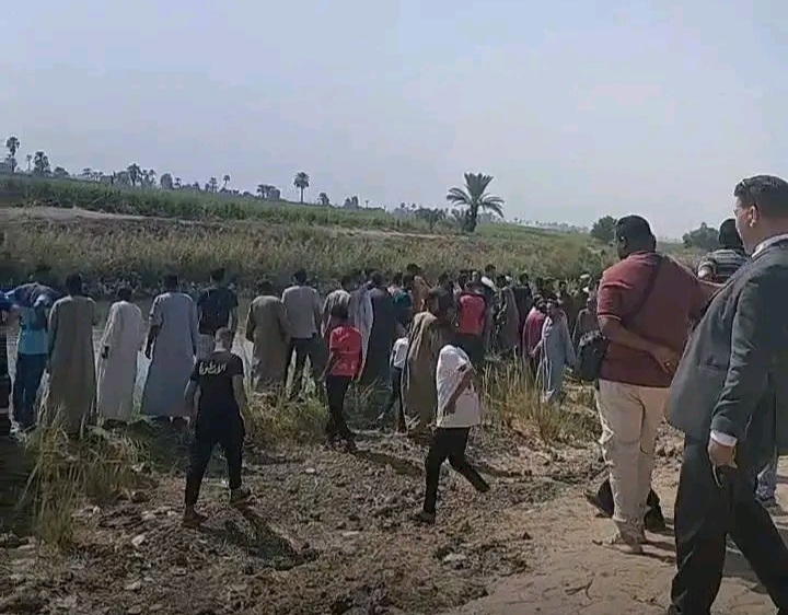 حادث انقلاب سيارة ميكروباص