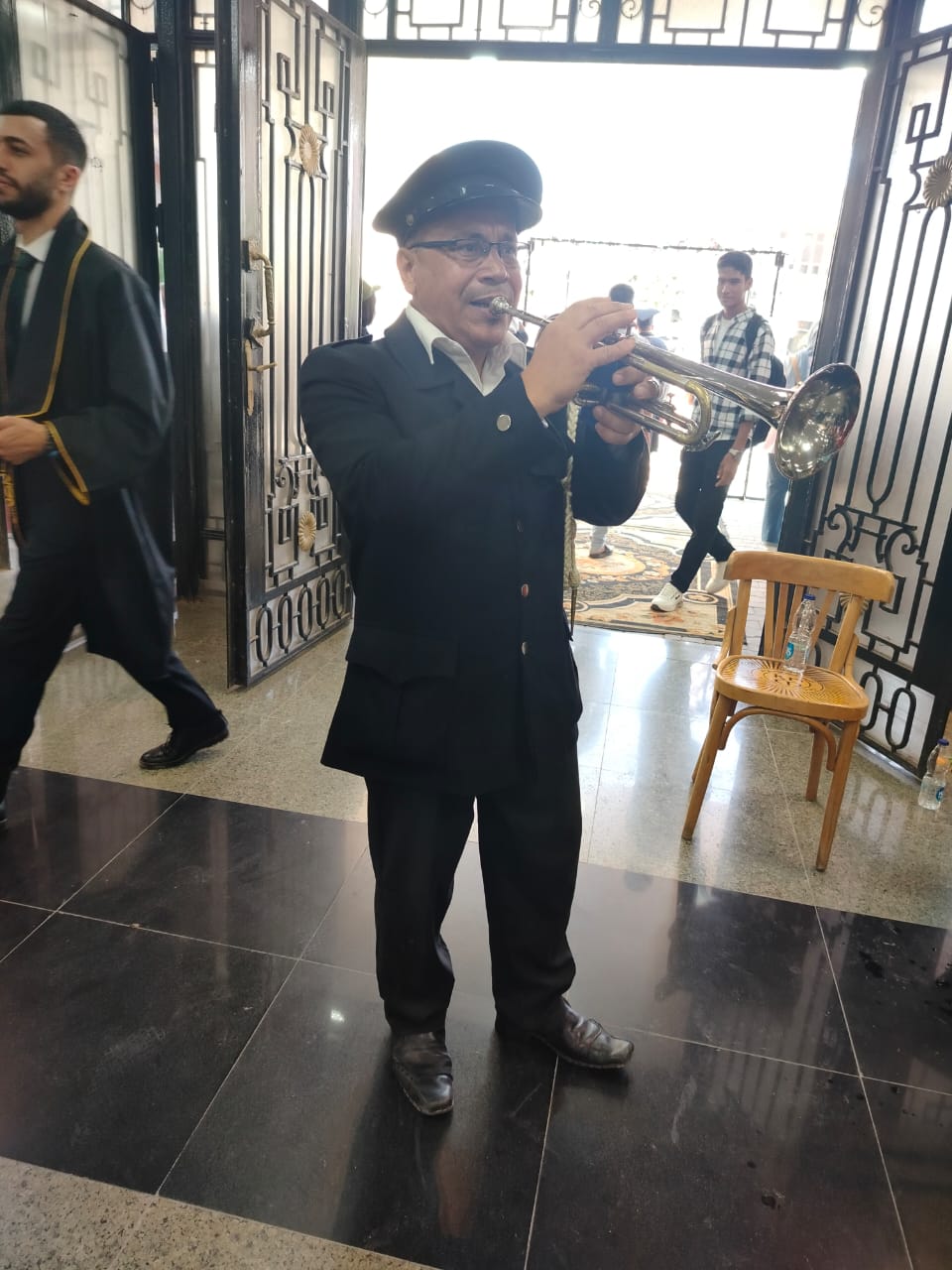 فرقة الموسيقى النحاسية (5)