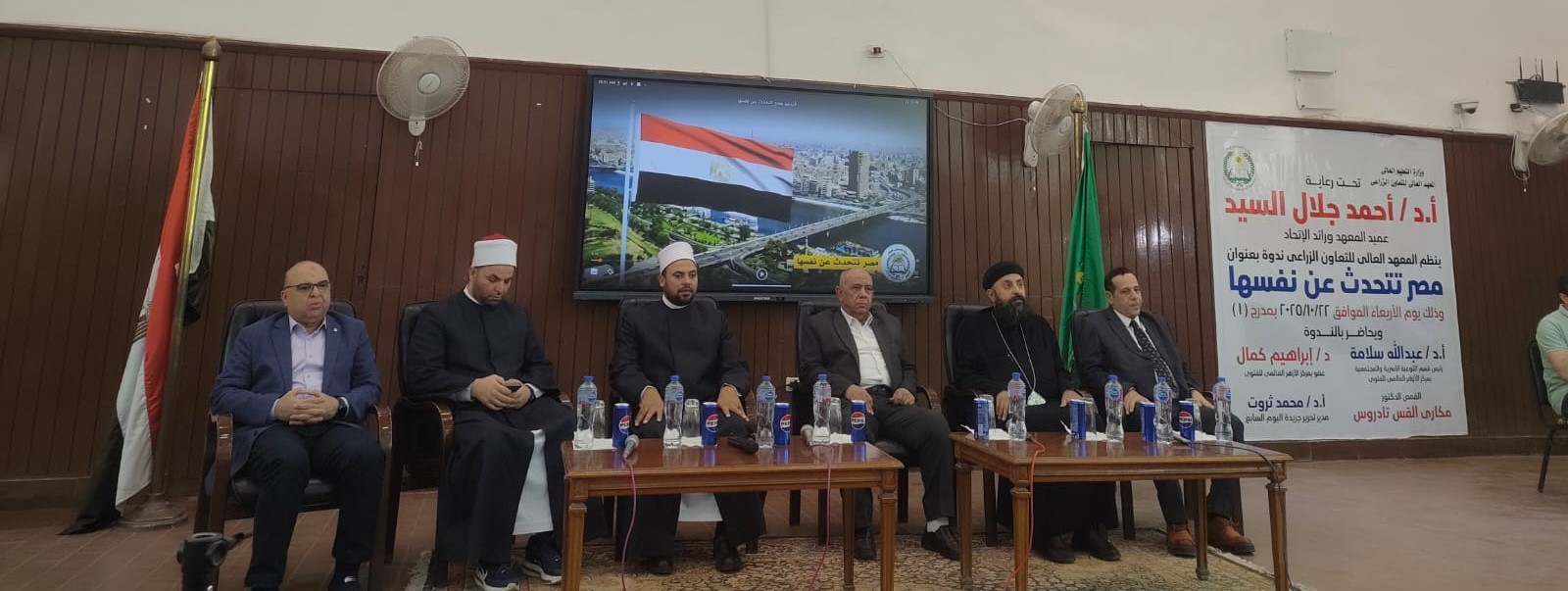 محمد ثروت يشارك فى ندوة بالمعهد الزراعى بشبرا الخيمة (8)