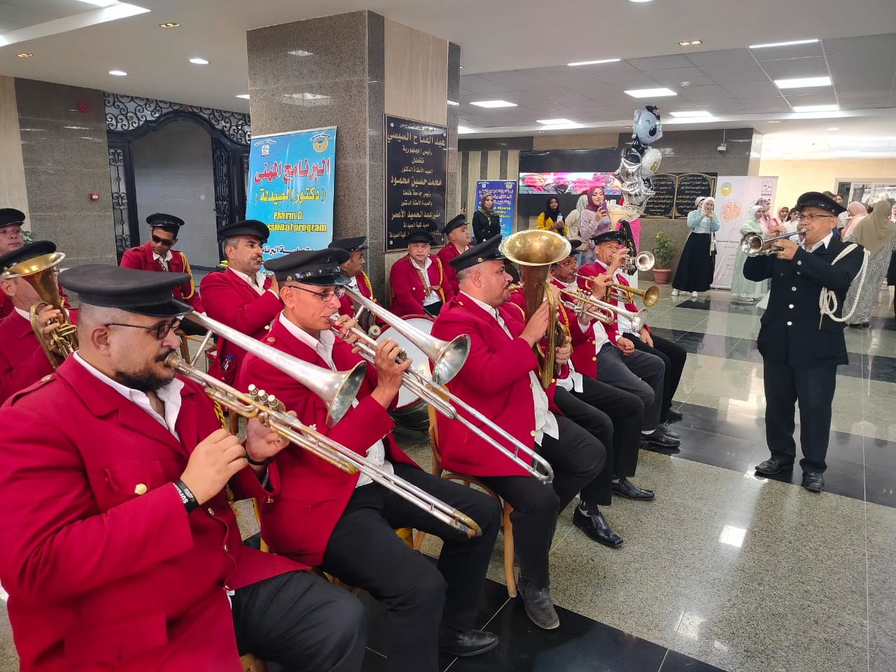 فرقة الموسيقى النحاسية (4)