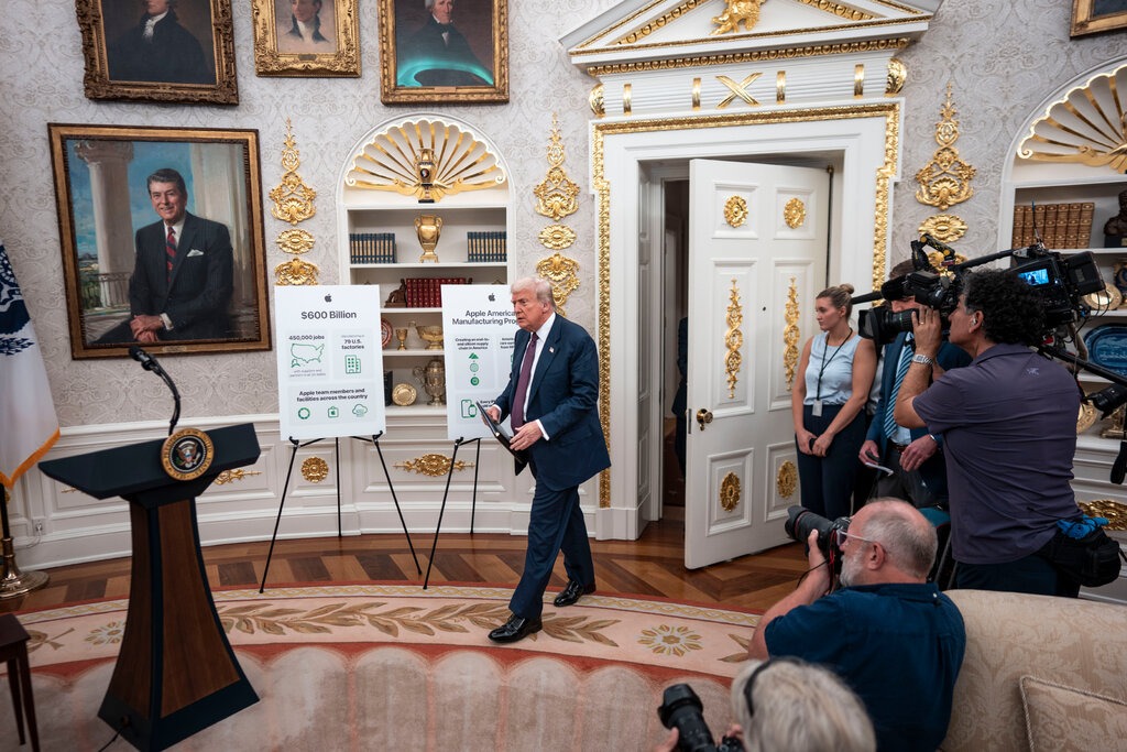 اللون الذهبى فى كل مكان