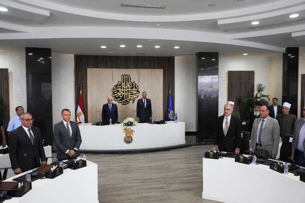 جانب من المجلس التنفيذى