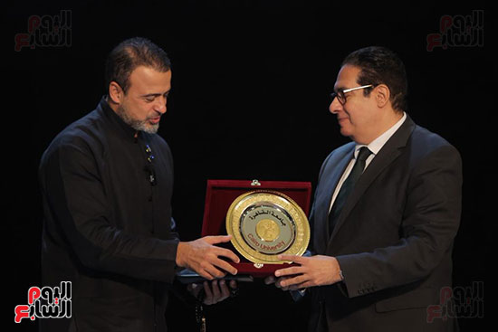 تكريم الداعية مصطفي حسني بجامعة القاهرة (3)