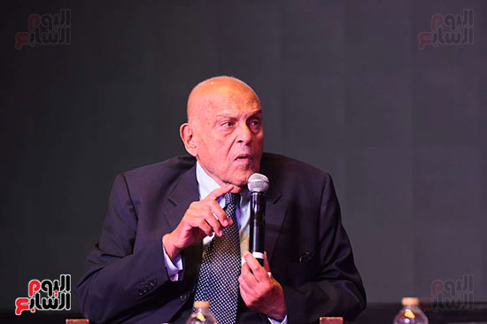 جانب من حديث السير مجدى يعقوب بالاحتفالية جانب من حديث السير مجدى يعقوب بالاحتفالية