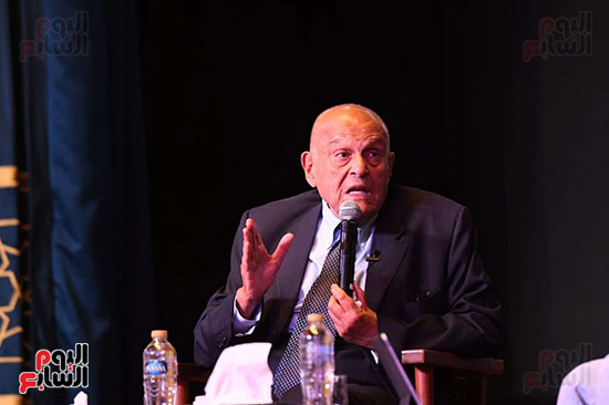 جانب من انفعالات السير مجدى يعقوب جانب من انفعالات السير مجدى يعقوب